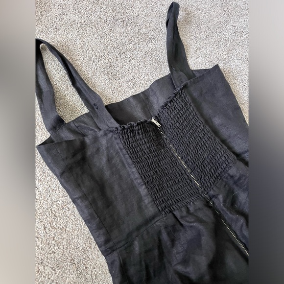 Reformation Birch Jumpsuit Black 100% linen belted wide leg size 8 petite - Picture 7 of 16